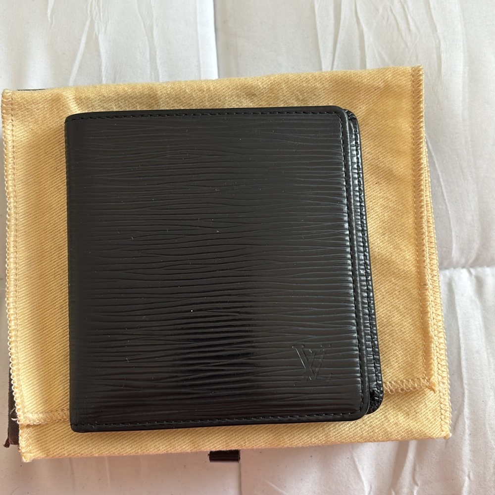 Louis Vuitton men black leather epi bifold - Picture 3 of 5